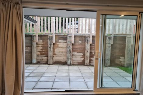 Photo of property in 12 Topsail Way, Whitby, Porirua, 5024