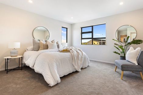 Photo of property in 2 Whakatere Lane, Hobsonville, Auckland, 0616