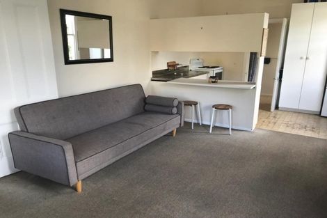 Photo of property in 16 Kawerau Avenue, Devonport, Auckland, 0624