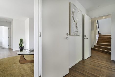 Photo of property in 3 Hikanui Drive, Havelock North, 4130