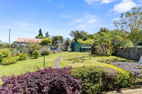 Photo of property in 11 Sarona Avenue, Glen Eden, Auckland, 0602