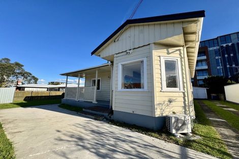 Photo of property in 28 Auburn Street, Takapuna, Auckland, 0622