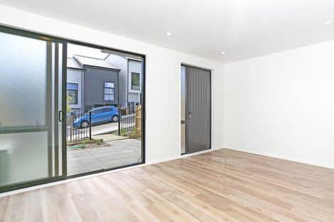 Photo of property in 13 Tokai Place, Glen Eden, Auckland, 0602