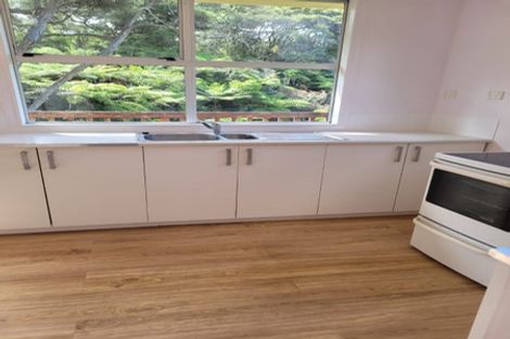 Photo of property in 7 Katrina Place, Massey, Auckland, 0614