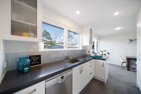 Photo of property in 71 Walworth Avenue, Pakuranga Heights, Auckland, 2010