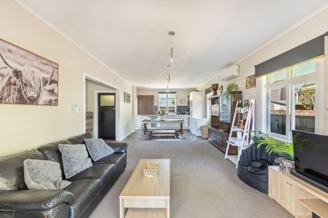 Photo of property in 1/68 Woodleigh Street, Frankleigh Park, New Plymouth, 4310