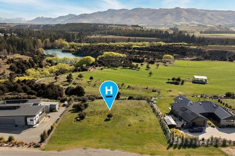 Photo of property in 16 Jackson Rise, Luggate, Wanaka, 9383