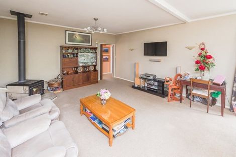 Photo of property in 22 Taranaki Street, Saint Johns Hill, Whanganui, 4501
