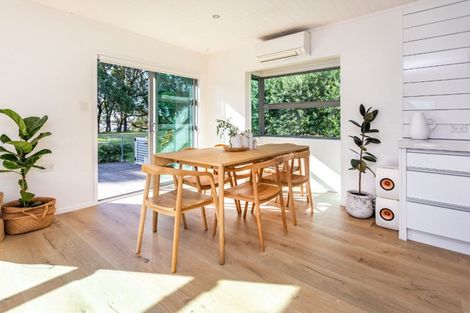 Photo of property in 113 Moana Anu Anu Avenue, Whangamata, 3620