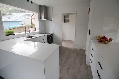 Photo of property in 799 Beach Road, Browns Bay, Auckland, 0630