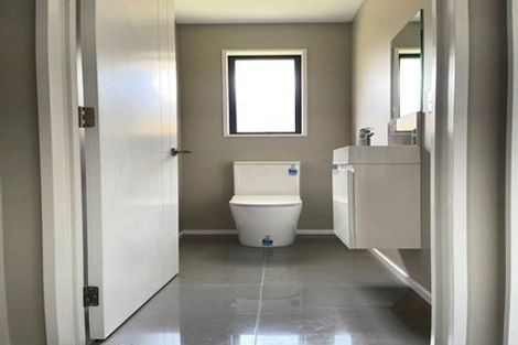 Photo of property in 19 Pinewood Avenue, North New Brighton, Christchurch, 8083