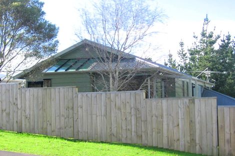 Photo of property in 62 Anich Road, Massey, Auckland, 0614