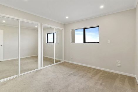 Photo of property in 11a Kirikiri Drive, Papakura, 2110