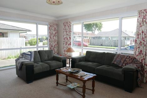 Photo of property in 20 Apollo Place, Papanui, Christchurch, 8052