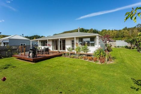 Photo of property in 298 Gladstone Road North, Mosgiel, 9092