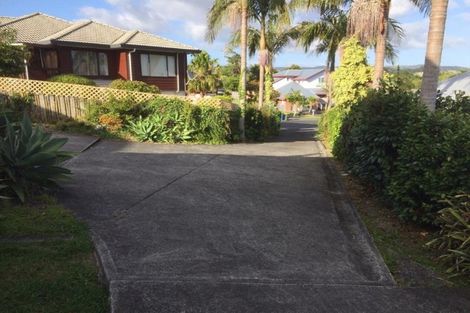 Photo of property in 16 Gala Place, Henderson, Auckland, 0612