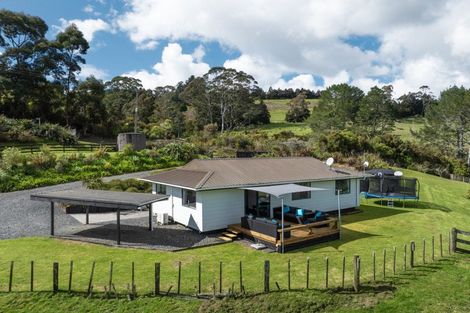 Photo of property in 151 Chamberlain Road, Bombay, 2675