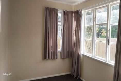 Photo of property in 22 Pearce Crescent, Taita, Lower Hutt, 5011