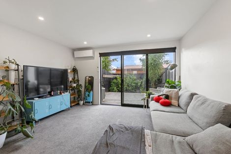 Photo of property in 14/27 New Brighton Road, Shirley, Christchurch, 8061