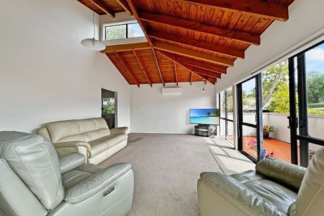 Photo of property in 20a/1 Hauraki Road, Hauraki, Auckland, 0622