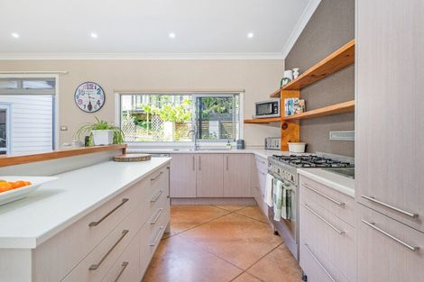 Photo of property in 183 Buffalo Beach Sh25 Road, Whitianga, 3510