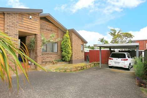 Photo of property in 180 Te Atatu Road, Te Atatu South, Auckland, 0610