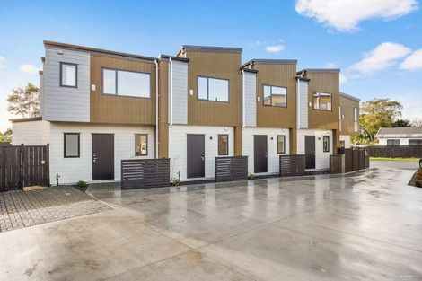 Photo of property in 1a Deering Place, Papatoetoe, Auckland, 2025