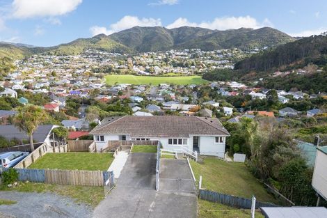 Photo of property in 42 Victory Avenue, Karori, Wellington, 6012