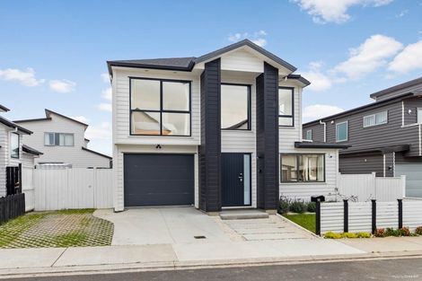 Photo of property in 16 Kearns Drive, Hobsonville, Auckland, 0616