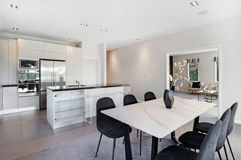 Photo of property in 13 Corsica Way, Karaka, Papakura, 2113