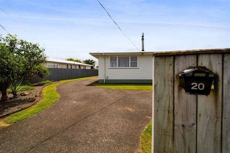 Photo of property in 20 Reid Avenue, Hawera, 4610