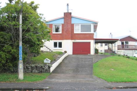 Photo of property in 25 Nandana Drive, Glen Eden, Auckland, 0602