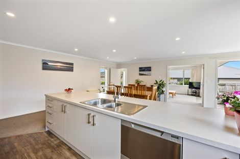 Photo of property in 33 Hammill Grove, Stoke, Nelson, 7011