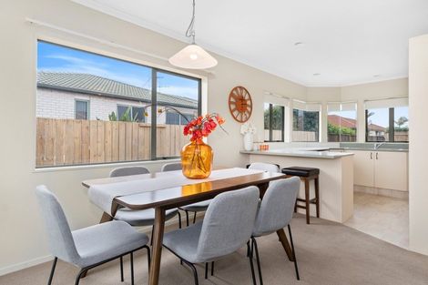 Photo of property in 126 Russley Drive, Mount Maunganui, 3116