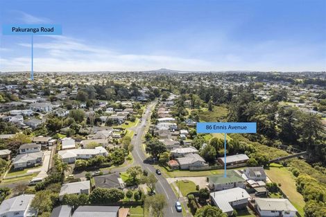 Photo of property in 86 Ennis Avenue, Pakuranga Heights, Auckland, 2010