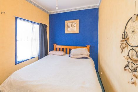 Photo of property in 17 Manuka Street, Castlecliff, Whanganui, 4501