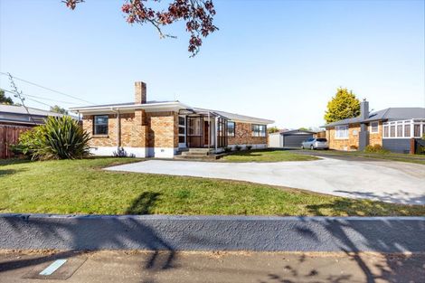 Photo of property in 98 Bruce Avenue, Glenview, Hamilton, 3206