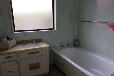 Photo of property in 116 Stone Street, Wanaka, 9305