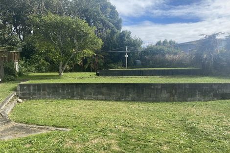 Photo of property in 42 Awanui Street, Merrilands, New Plymouth, 4312