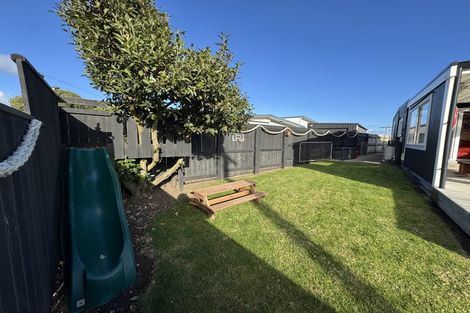 Photo of property in 41 Coleman Avenue, Waverley, 4591