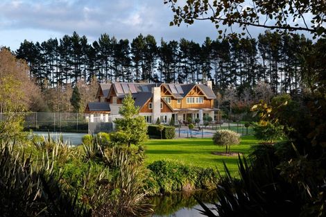 Photo of property in 2247 River Road, Horsham Downs, Hamilton, 3281