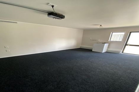 Photo of property in 16 Ebony Place, Massey, Auckland, 0614