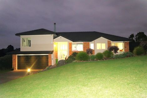 Photo of property in 3 Grovenor Drive, Orewa, 0931