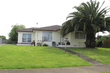 Photo of property in 12 Ilford Crescent, Mangere, Auckland, 2022