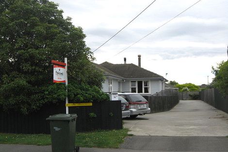 Photo of property in 2/10 Maryhill Avenue, Hoon Hay, Christchurch, 8025