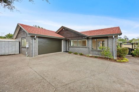 Photo of property in 76 Burswood Drive, Burswood, Auckland, 2013
