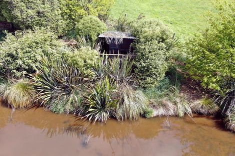 Photo of property in 68 Currie Road, Woodside, Outram, 9073