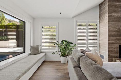 Photo of property in 4 Cardigan Street, Arrowtown, 9302