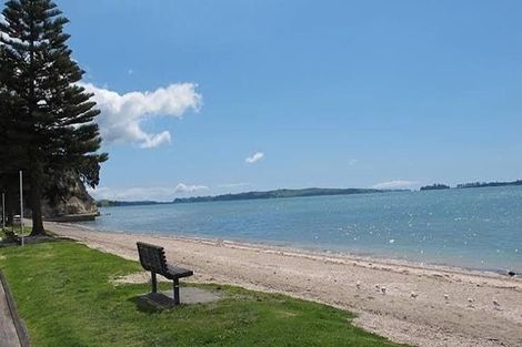 Photo of property in 103 Waller Avenue, Bucklands Beach, Auckland, 2012