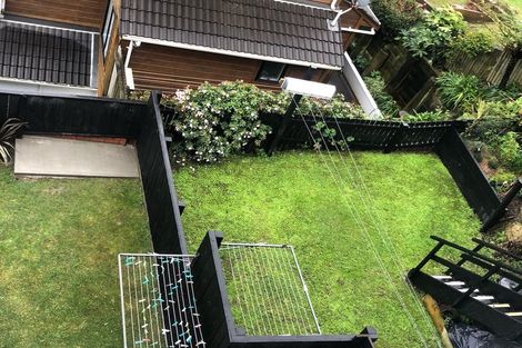 Photo of property in 70 Melbourne Road, Island Bay, Wellington, 6023